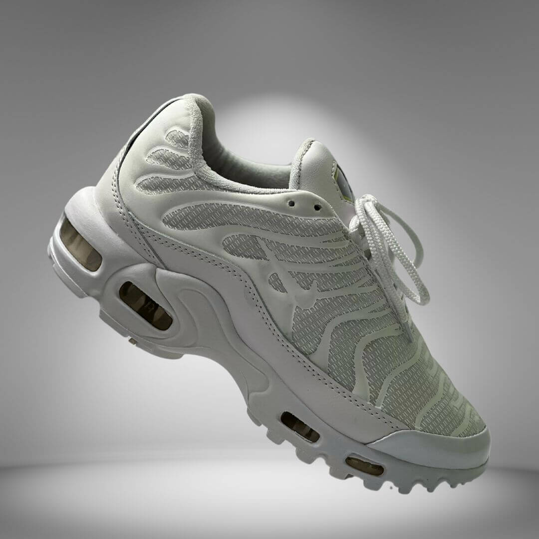 NIKE TN AIR MAX PLUS