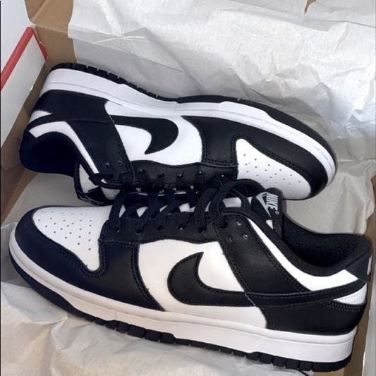 NIKE DUNK