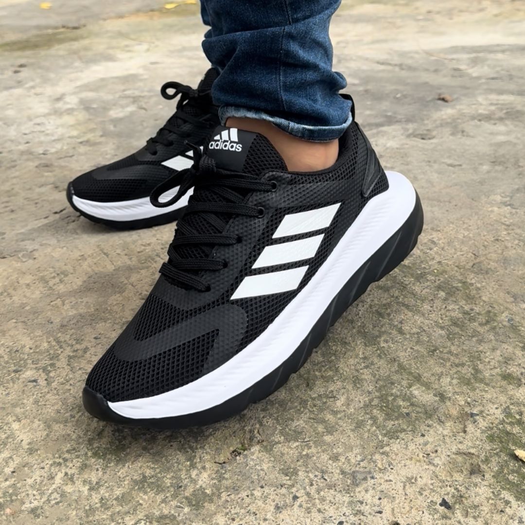 ADIDAS RUNNER