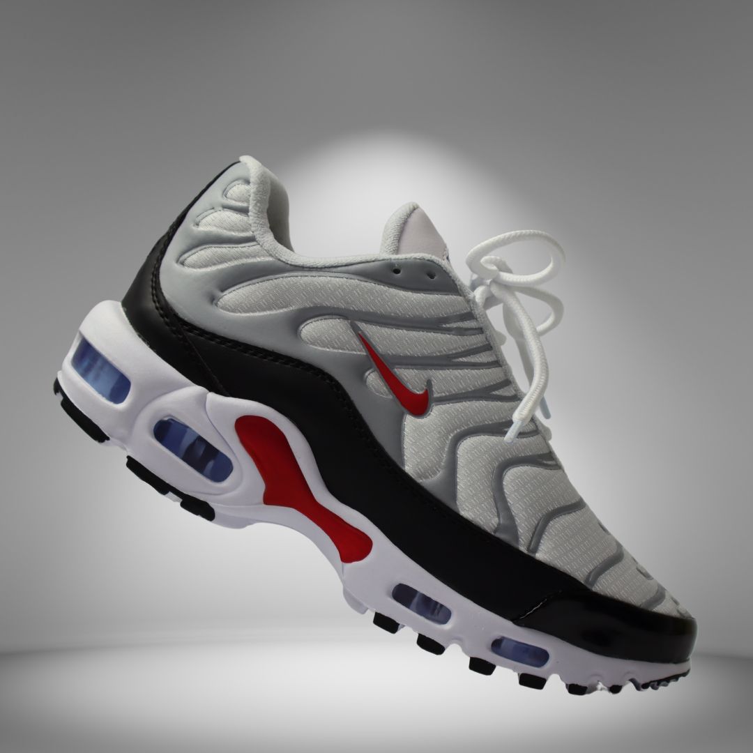 NIKE TN AIR MAX PLUS
